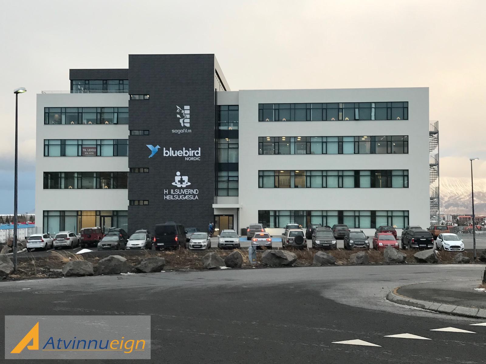 Urðarhvarf 14